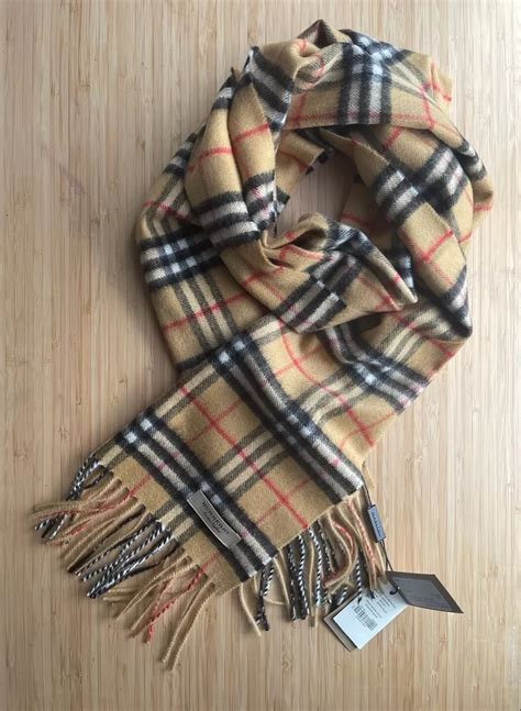 Burberry scarf 2024